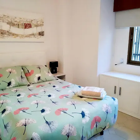 Primera Linea Paseo Principal شقة